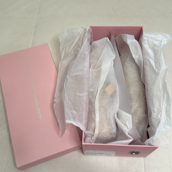 “INTENTIONALLY______.” Elegant Pink Ballet Flats - Picture 9 of 9